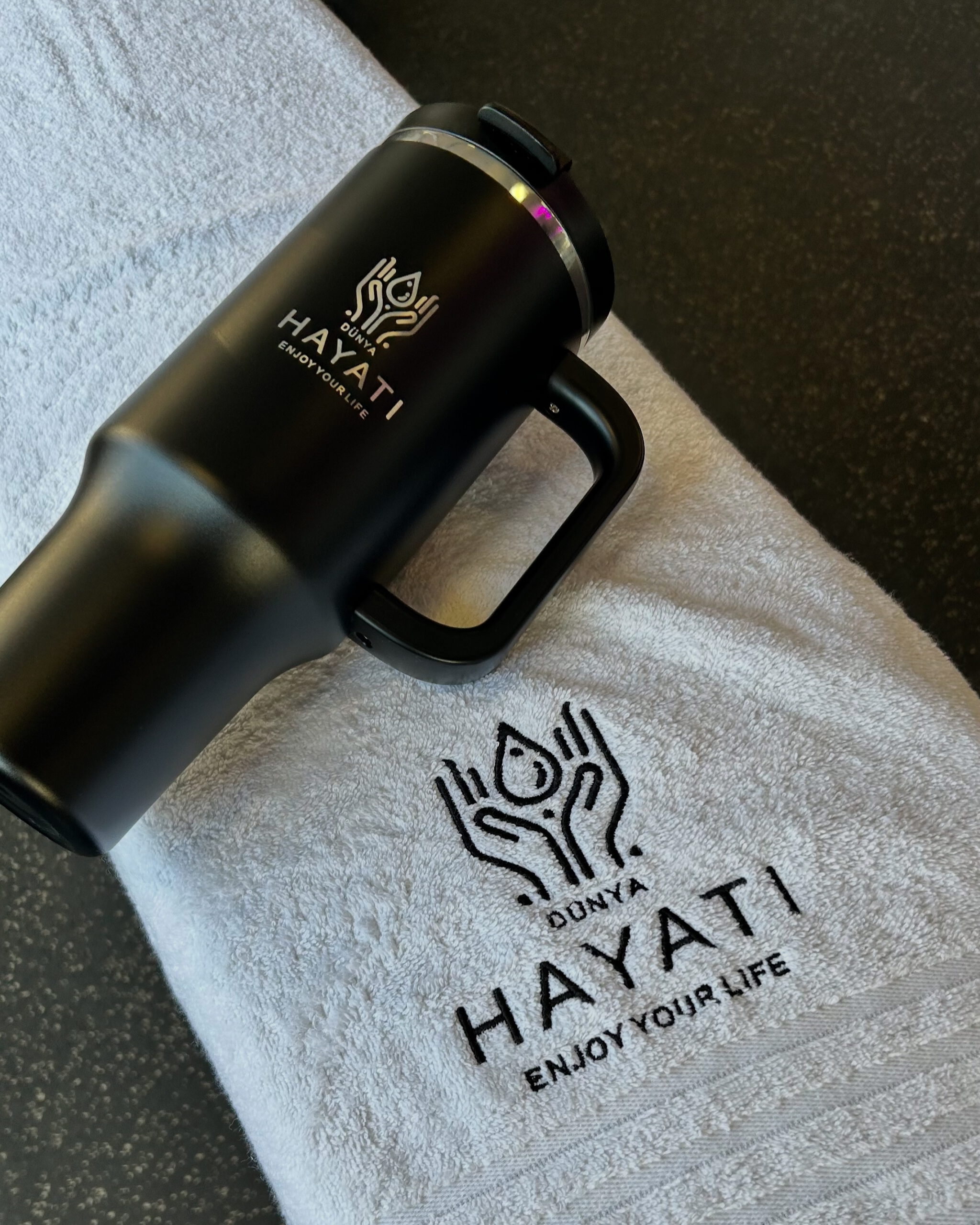 Dünya Hayati Premium Thermobecher auf Amazon kaufen