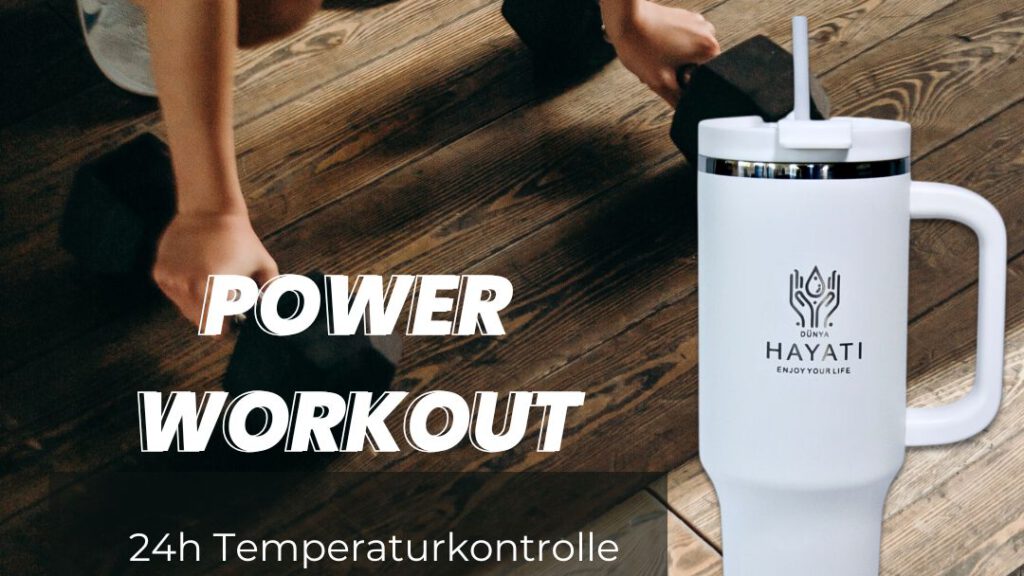 Ein schwarzer DÜNYA HAYATI Thermobecher steht neben Hanteln und Sportausrüstung auf dem Fitnessstudio-Boden.